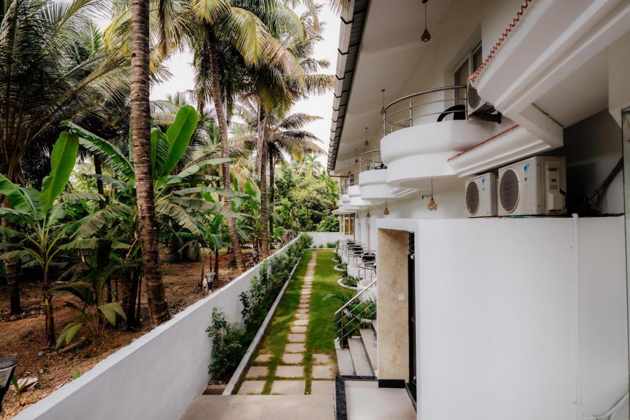 Krishna Beach Resort & Spa Colva Exterior photo